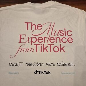 The Music Experience From Tiktok 2023 Music Festival Concert T-shirt Men's M